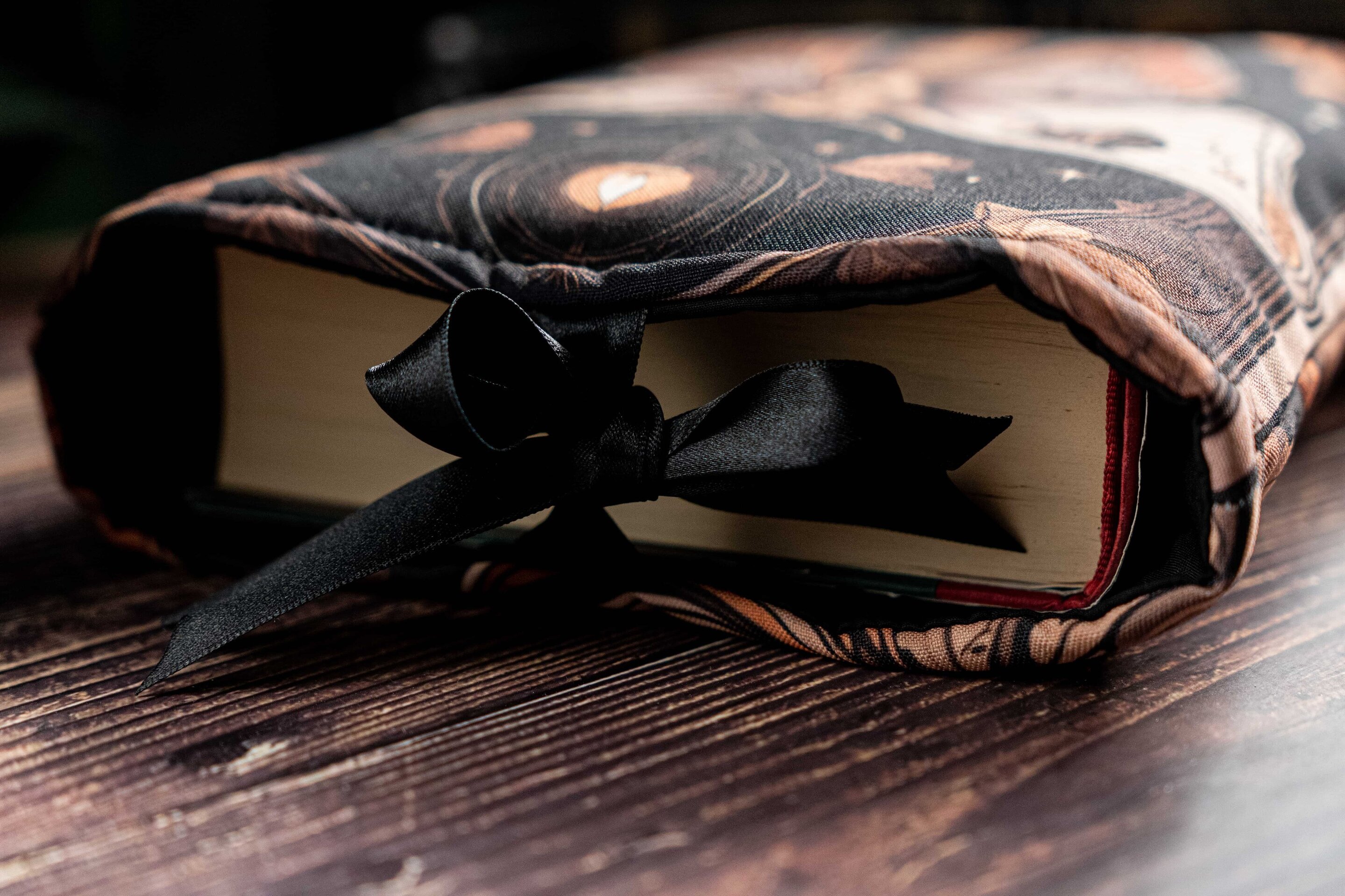 FUNDA LIBRO MOTH - 4