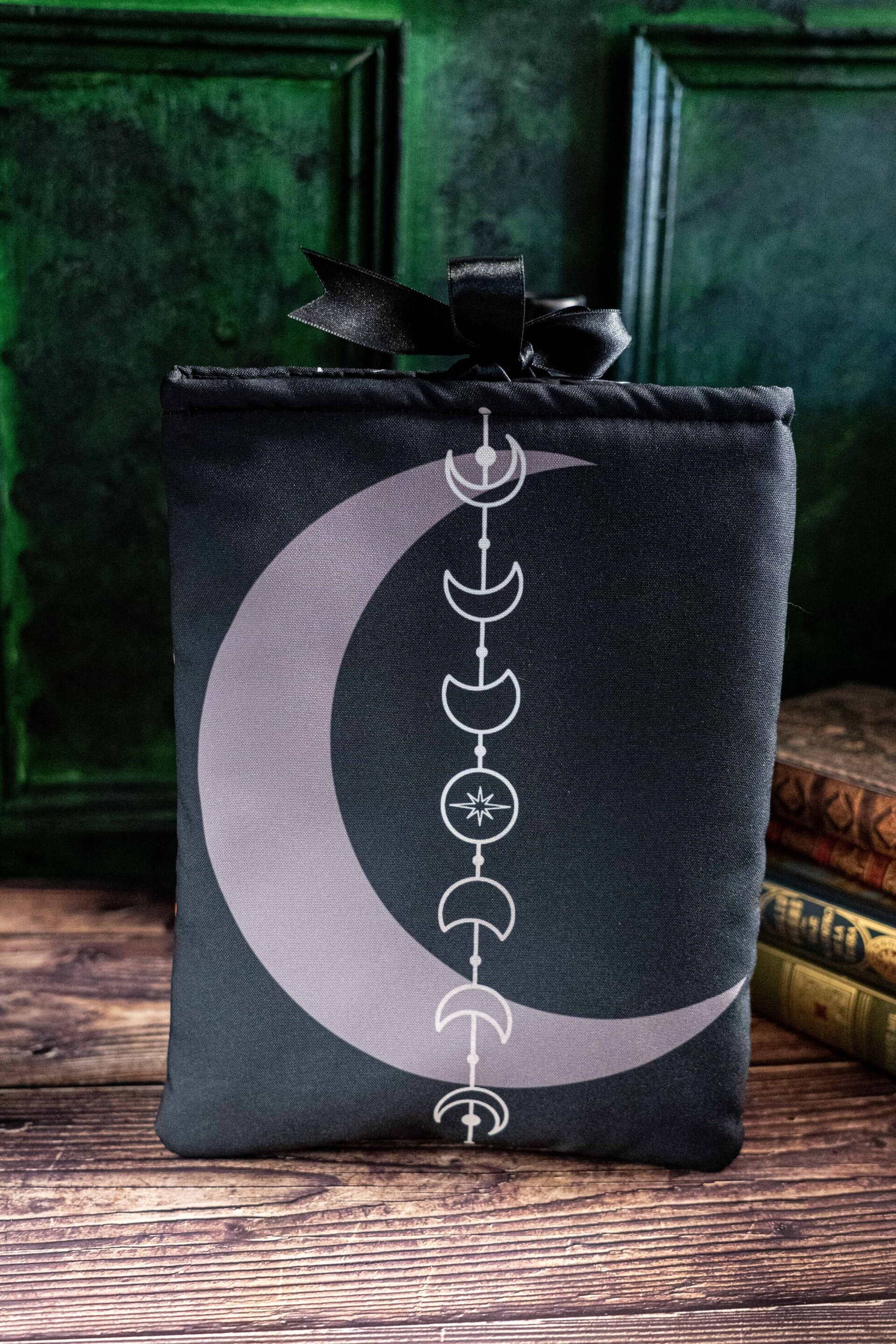 FUNDA LIBRO WITCH - 2